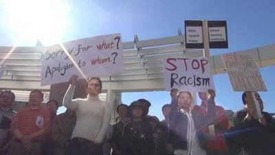 港媒述評：美(měi)政府打壓華人(rén)科(kē)學家(jiā)是(shì)愚蠢之舉